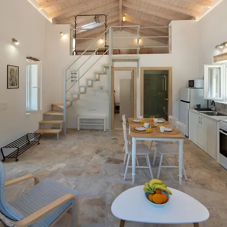 Amaranthus House * Longós